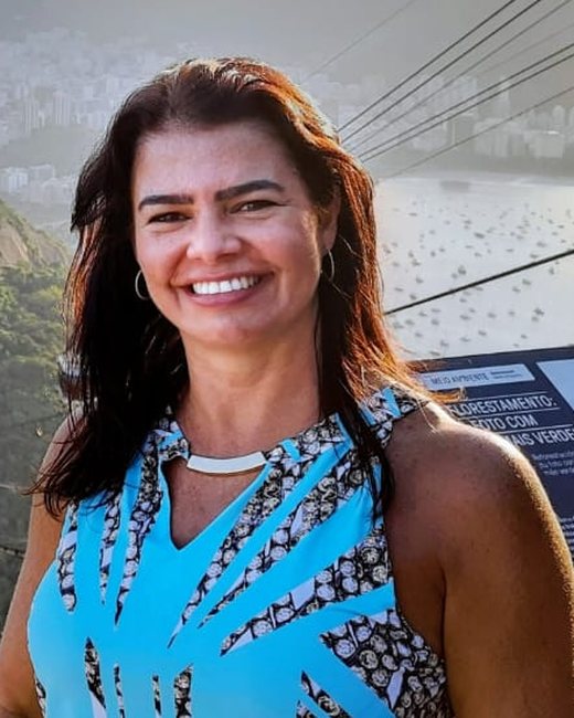 Retrato de Adriane Simões